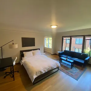  Apartment Furnished - Climate Pledge Arena Next Door